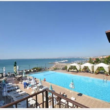 Dolce Sea View Apartment Sweti Wlas