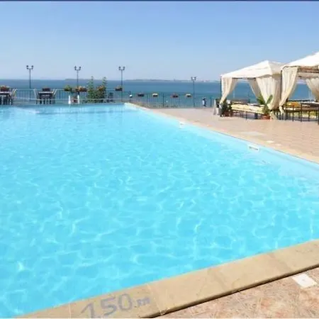 Dolce Sea View Apartment Sweti Wlas