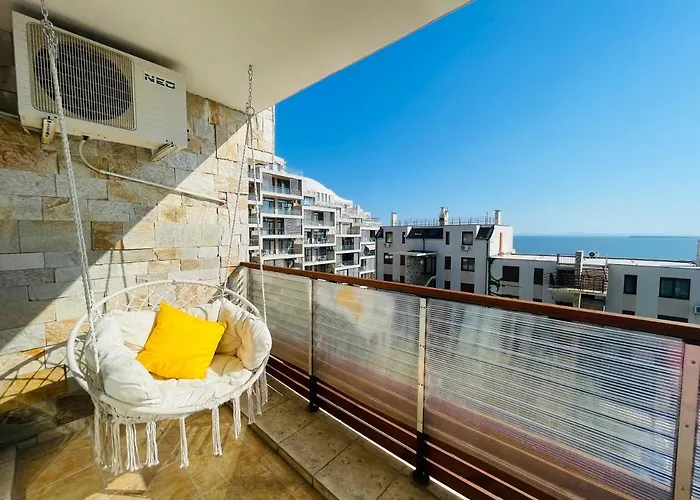 Dolce Sea View Apartman *